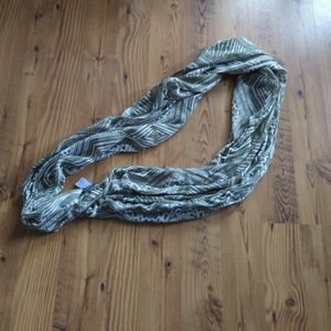 Maurices Scarf
